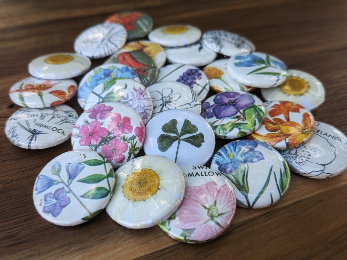 Button Club